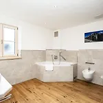 Elmau Apartment *